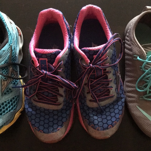 Bundle - Picture 5 of 7